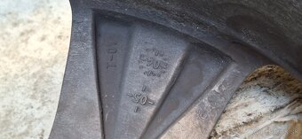 220/45 R17 letné - 3