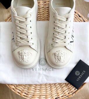 Dásmke originál Versace tenisky - 3