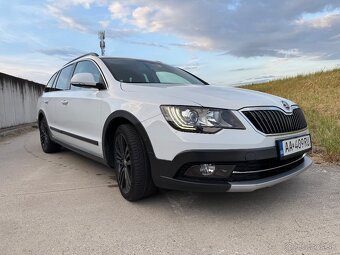 Škoda Superb Scout 2.0 TDI DSG 4x4 - 3