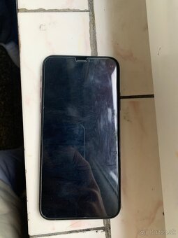 iPhone Xs 64GB - 3