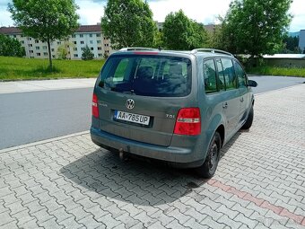 VW Touran - 3