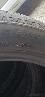 Celorocne pneu 245/40r19 - 3