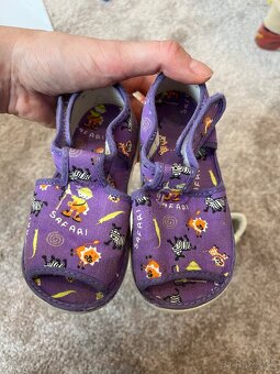 Detske papuce rak 20 + fialove 21 (Deichmann) - 3