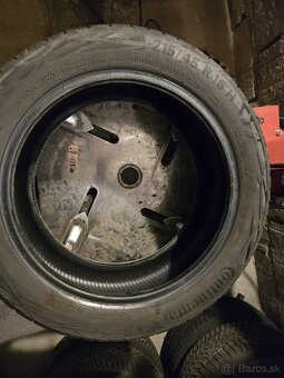 Continental 215/45 R16 - 3