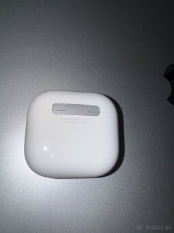 AirPods 4 - Nabíjacie púzdro [100% STAV] - 3