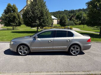 Škoda Superb 2.0 TDI CR 170k DSG - 3