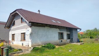 Predám starší rodinný dom s prístavbou – 646 m² pozemok - 3