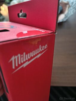 Milwaukee aku lampa - 3