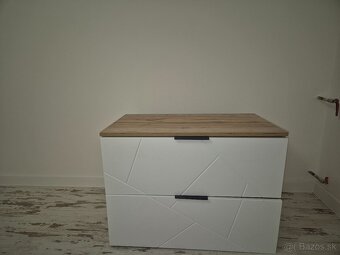 NOVA KUPELNOVA SKRINKA - 3