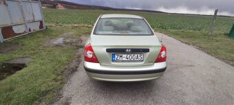 Hyundai Elantra 1.6 - 3