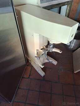 Robot Alba 22 - 3