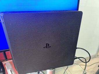 Sony Playstation 4 Slim 500 GB - 3