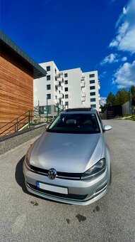 Volkswagen Golf VII 1.6 TDi 4motion HIGHLINE PANORAMA - 3