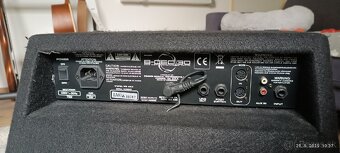 Fender B-DEC 30 kombo - 3