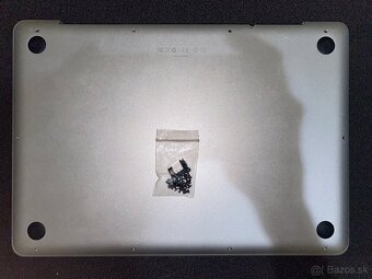 Apple Macbook Pro 13” A1278 spodné šasi - 3
