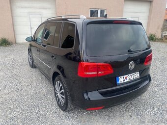 Volkswagen Touran 2.0TDI 103kw Bi-Xenon,Navi - 3