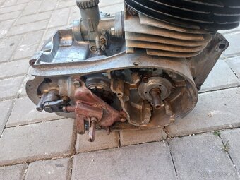 Jawa cz 125 453 motor - 3
