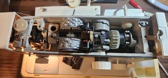 REZERVOVANÉ šijací stroj Veritas 8014/39 po repase - 3