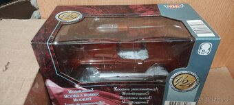 Bmw 507 model kit 1/24 - 3