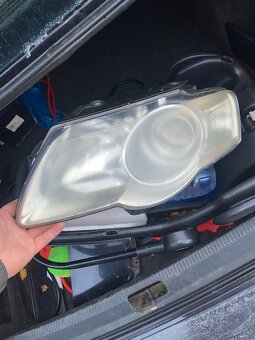 Ľavé predné svetlo passat b 6 - 3