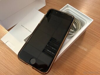 Predam Apple iPhone SE 2020 - Kosice - 3
