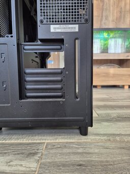 Predám NZXT H9 Flow Black - 3