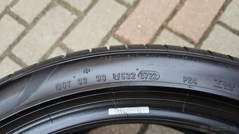 Pirelli 245/40 R19 94W - 3