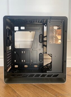 PC skrinka Jonsbo UMX4 + zdroj 750W - 3