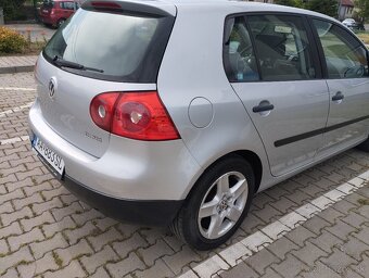 Golf 5 1.6 FSI 85.kw 6q - 3