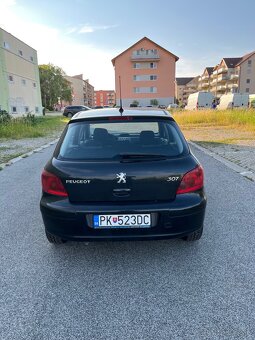 Peugeot 307 - 3
