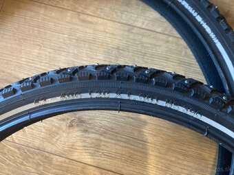 Schwalbe zimné plášťe s hrotmi 20x1.6 - 3