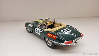 1:18 JAGUAR E CABRIO No. 44 - 3