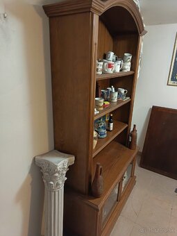 Obyv.vitrina , knižnica - 3