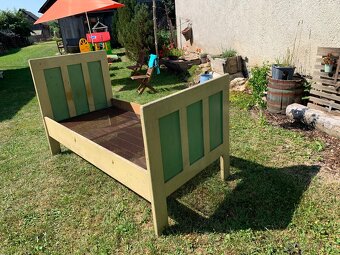 Starožitná posteľ - 3