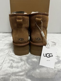 UGG Mini Classic Platform - 3