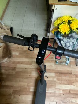 Predám xiaomi pro 2 elektrickú kolobežku - 3