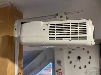 Dataprojektor Epson EB-W06 - 3