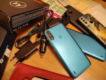 Motorola E7 Power - 3