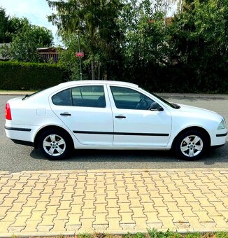 Škoda Octavia 2 Tour 2012 1,6MPI 75KW BENZÍN+LPG - 3