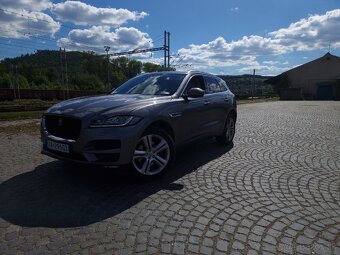 Jaguar F-pace - 3