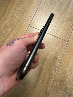 Predám Apple iPhone 11 64gb Čierny - 3