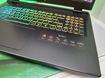 Acer® Nitro 17 / Ryzen 9 / RTX 4060 / 32GB / QHD 165Hz - 3