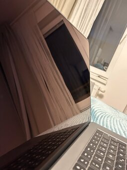Apple Macbook air m2 15" - 3