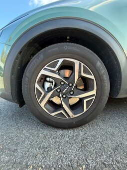 Kia SPORTAGE 1,6 TGDI 118kW - 3