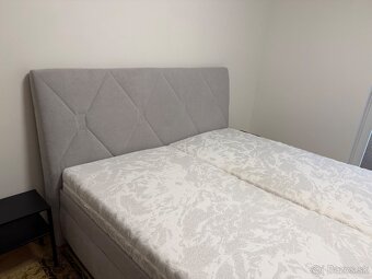 Čalúnená posteľ - 3