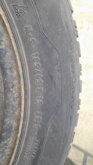 185/65R15 zimné+disky+puklice 60eur - 3