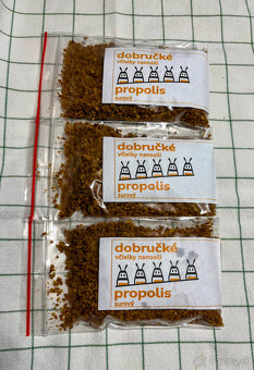 Predám surový propolis - 3
