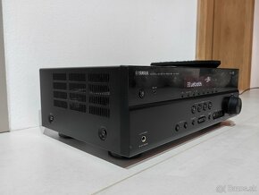 Yamaha RX-V379 s Bluetooth - 3