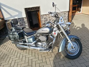 Yamaha Dragstar 1100 - 3