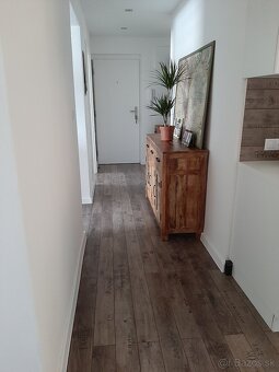 Na predaj veľkometrážny 2-izbový byt Staré sídlisko - 3